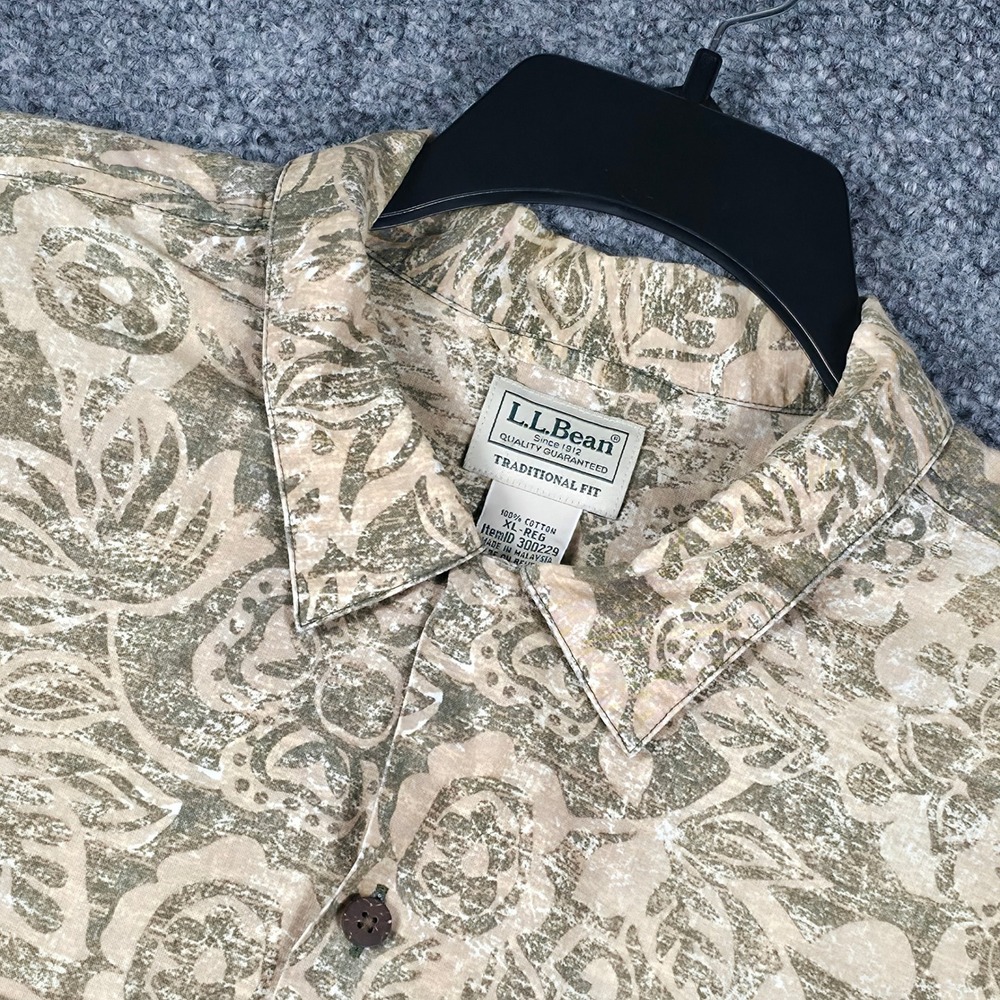 LL Bean Mens XL Short Sleeve Cotton Tropics Tan Button Down Shirt 300229